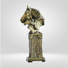 Resin Empathy Horse Figurine – A Graceful Symbol of Connection and Strength