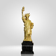 Resin Statue of Liberty