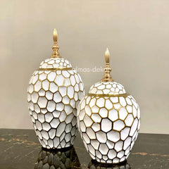 Decorative Golden Arabic Dunes Urn Set