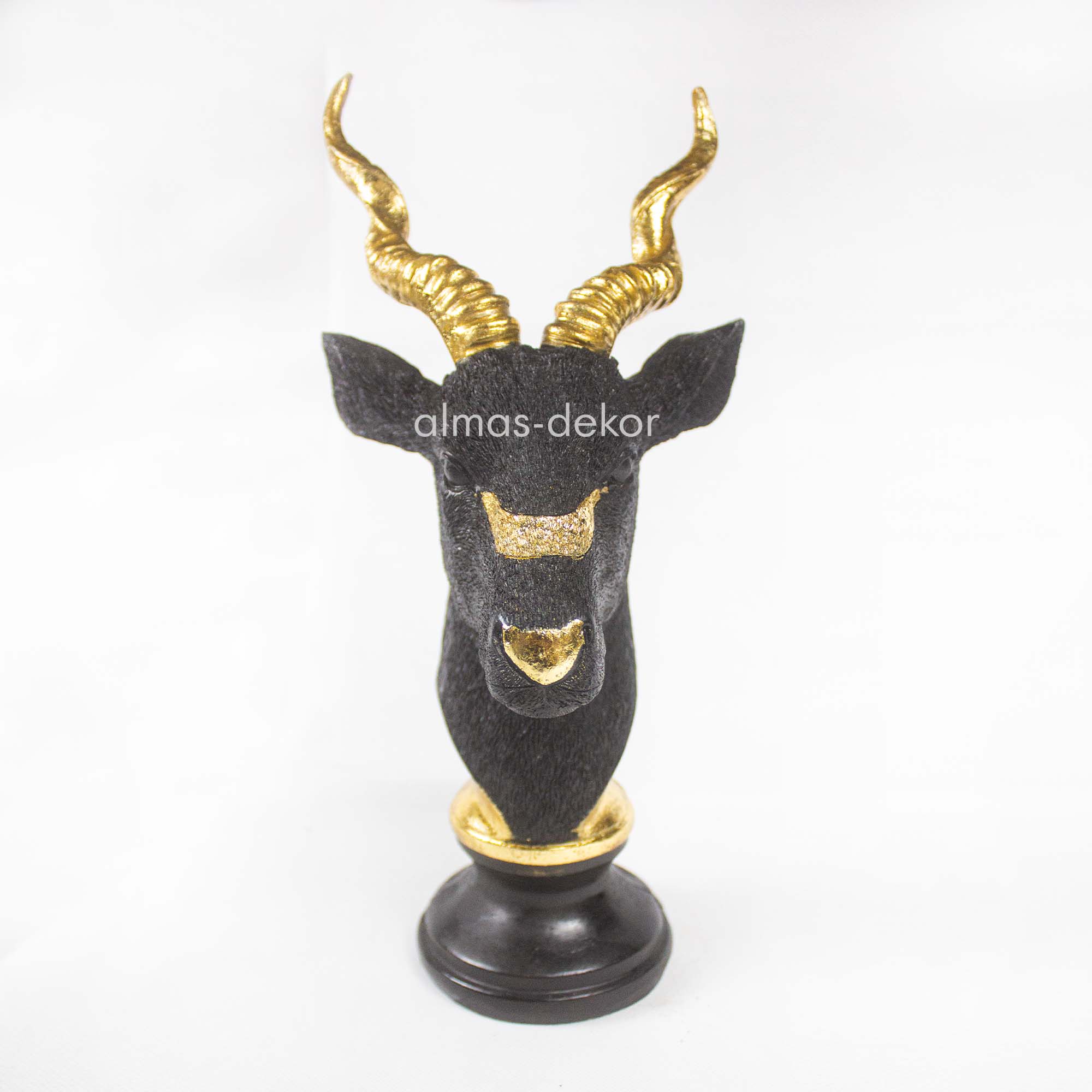 Markhor Table Trophy with intricate detailing