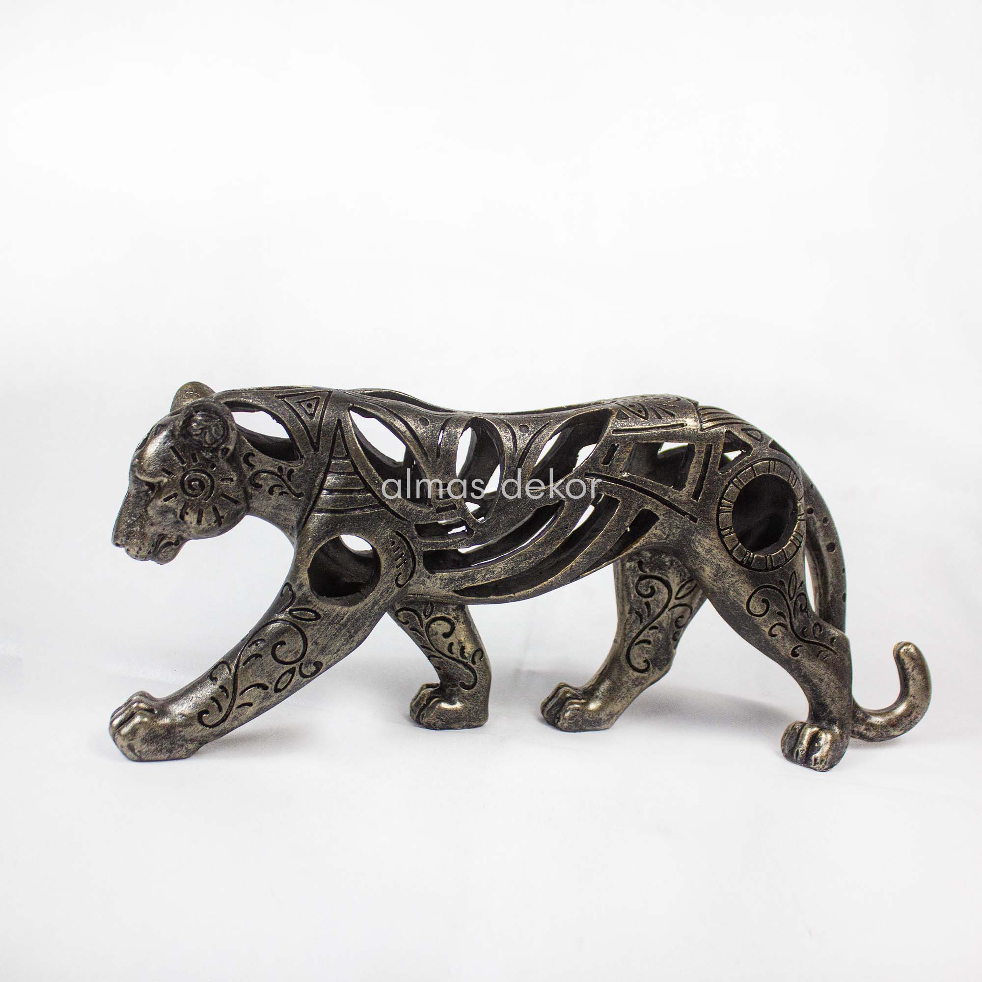 Engraved Texture Brass Leopard Sculpture